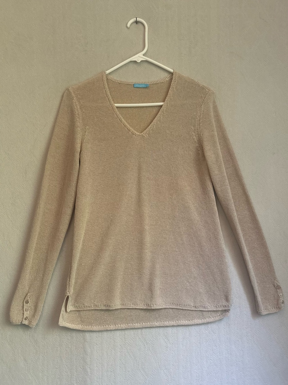 J. Mclaughter Knit V-Neck Long Sleeve Women's Sweater in Beige Sz S Layering